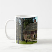 Blühendes Straßenrand-Gasthaus Kaffeetasse (Links)