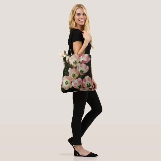 Blume 2 versah ganz vorbei mit Seiten - drucken Tasche (Am Model)