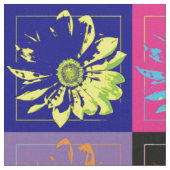 Blume an der Wand + Ihre Ideen Stoff (Nahaufnahme)