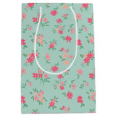 Blume Aquamarin Pink Dainty Floral Mittlere Geschenktüte (Vorderseite)