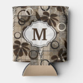 Blume auf einem Schachbrettboden in einem rustikal Dosenkühler (Vorderseite)