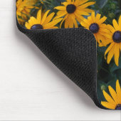 Blume aus gelbem Garten. Mousepad (Ecke)