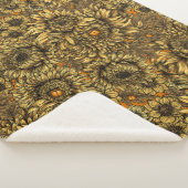 Blume aus gelber Chrysanthemen und Orangenkäfer Sherpadecke (3/4)