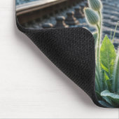 Blume aus Glas im Eisenbahnverkehr Mousepad (Ecke)