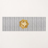 Blume aus Gold und Weiß mit Ohm-Symbol Yogamatte (Vorderseite (Horizontal))