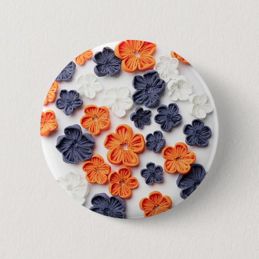 Blume aus handgefertigten Frühlingstoffen, orange  Button (Vorderseite)