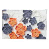 Blume aus handgefertigten Frühlingstoffen, orange Kissenbezug (Rückseite)