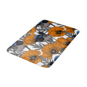 Blume aus Mehl und Orangenmohn 2 Badematte (Schrägansicht)