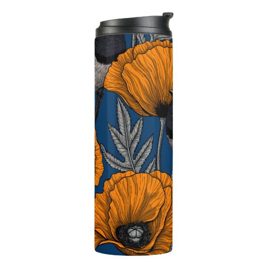 Blume aus Mehlwein und Orangenmohn Thermosbecher (Nach links gedreht)