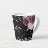 Blume aus schwarzem Bordeaux Milchtasse (Rechte Ecke)