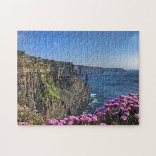 Blume bei Cliffs of Moher Ireland Puzzle (Horizontal)