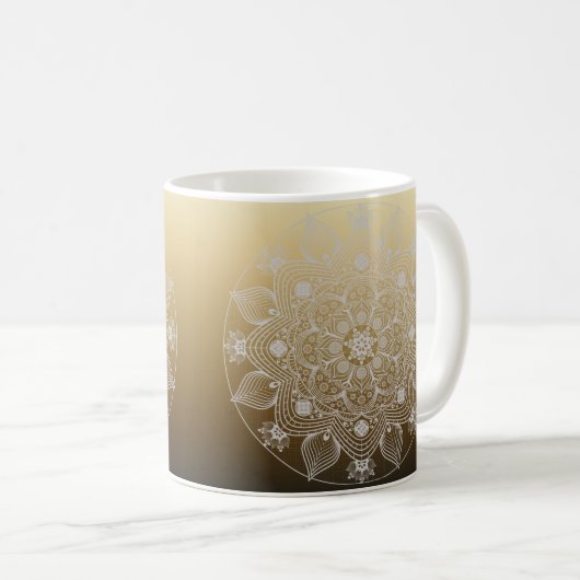 Blume, Blätter, Mandala aus weißer Leder auf Gold Kaffeetasse (VorderseiteRechts)