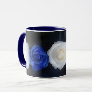 Blume Blauen und Weiße Rosen Tasse