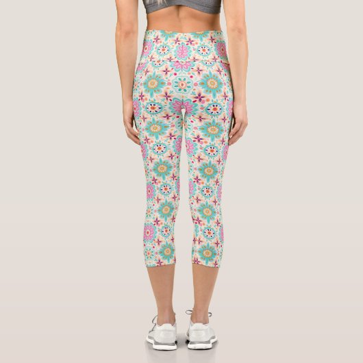 Blume bringen Farbe in Ihre Welt Capri Leggings (Rückseite)
