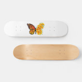 Blume Butterfly mit gelbem Kalifornien-Mohn Skateboard (Horizontal)