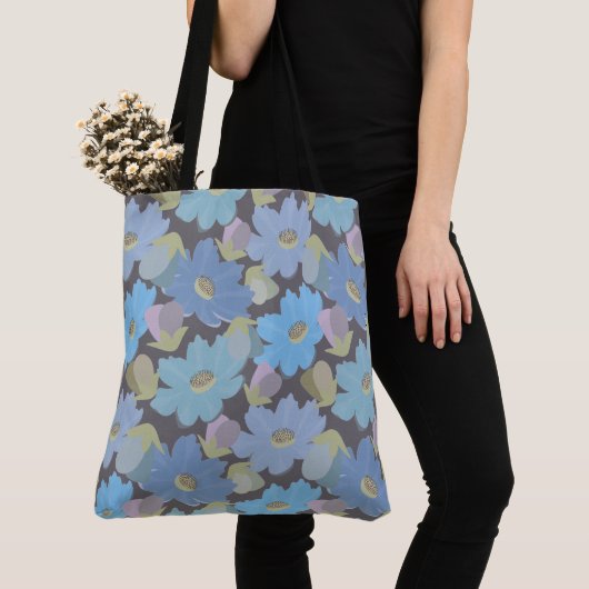 Blume des Fettgewebes und des blauen Kosmos Tasche (Von Nahem)