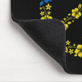 Blume des Friedens in der Ukraine Mousepad (Ecke)