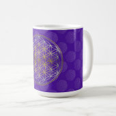 Blume des Lebens / Lebensgefühl - Muster violett Kaffeetasse (VorderseiteRechts)