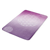 Blume des Lebens lila Badematte (Schrägansicht)