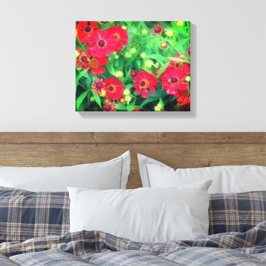 Blume des Roten Zinnia Leinwanddruck (Insitu (Schlafzimmer))