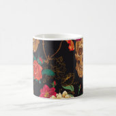 Blume des Schädels: Nahtloser dunkler Hintergrund. Kaffeetasse (Mittel)