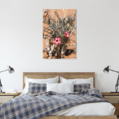 Blume des Teufels nach Regen in einer Wüste Leinwanddruck (Insitu (Schlafzimmer))