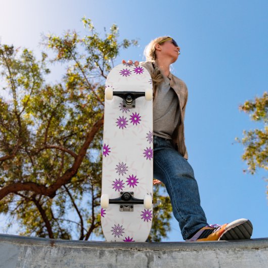 BLUME DESIGN SKATEBOARD (Außen 1)