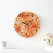 Blume, die ringsum Uhr malt (Zuhause)