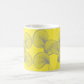 Blume, Farbe des Jahres 2021 Kaffeetasse (Mittel)