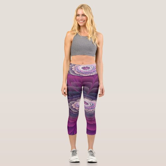 Blume Farbenfrohe Abstrakte Fraktal Rosa Capri Leggings (Vorderseite)