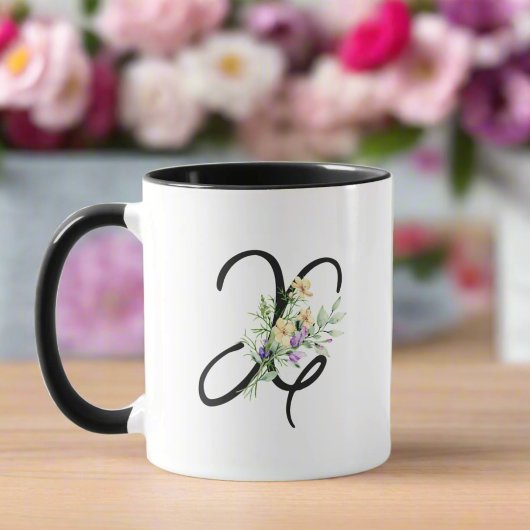 Blume für handgeschriebene schwarze Buchstaben "X" Tasse