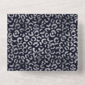 Blume für Navy und Silver Leopard All In One Einladung (Rückseite)