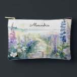 Blume für Wildlavender personalisieren Zubehörtasche<br><div class="desc">Personalisieren Sie das Design der Wild Lavender Blume und fügen Sie einen Namen hinzu</div>