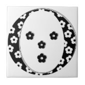 Blume Gemusterter Buchstabe O Fliese (Vorderseite)