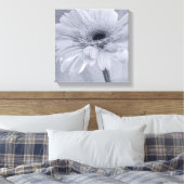 Blume Hellblauer Daisy Leinwanddruck (Insitu (Schlafzimmer))
