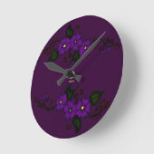 Blume Henna (Lila) Runde Wanduhr (Winkel)