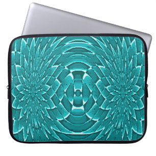 Blume im Meer...... Laptopschutzhülle