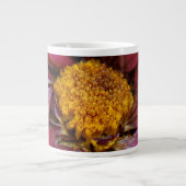 Blume - Im Mittelpunkt Jumbo-Tasse (Vorderseite)
