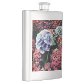 Blume in Blau und Rosa Flachmann (Rechts)