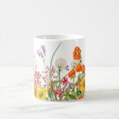 Blume in der Tasse des Gartenkaffees (Mittel)