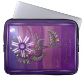 Blume in der Wüste Laptopschutzhülle (Vorderseite)