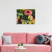 Blume in farbenfrohen Gärten Leinwand (Insitu (Wohnzimmer))