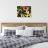 Blume in farbenfrohen Gärten Leinwand (Insitu (Schlafzimmer))
