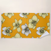 Blume in Gelb und Weiß Strandtuch (Vorderseite)