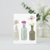 Blume in Glasflaschen. Pastellfarben Postkarte (Stehend Vorderseite)