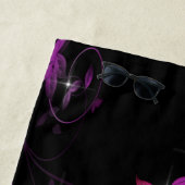 Blume in heiß rosa strandtuch (Beispiel)