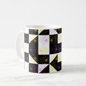 Blume in monochromen ästhetischen Schachbrettern Kaffeetasse (Vorderseite Links)