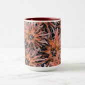 Blume in Orange und Braun. Tasse (Zentrum)