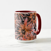 Blume in Orange und Braun. Tasse (VorderseiteRechts)