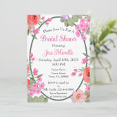 Blume in Rosa Blumengärten Brautparty Einladung (Stehend Vorderseite)